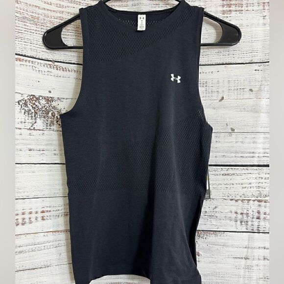 Under armour Top womens Sz S fitted Black crew Neck Heat gear perforated Tank - Picture 1 of 14